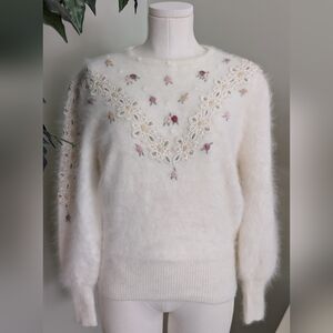 Vintage Happy Times Colette Ivory Sweater Angora Blend Floral Pearl Lace Size M